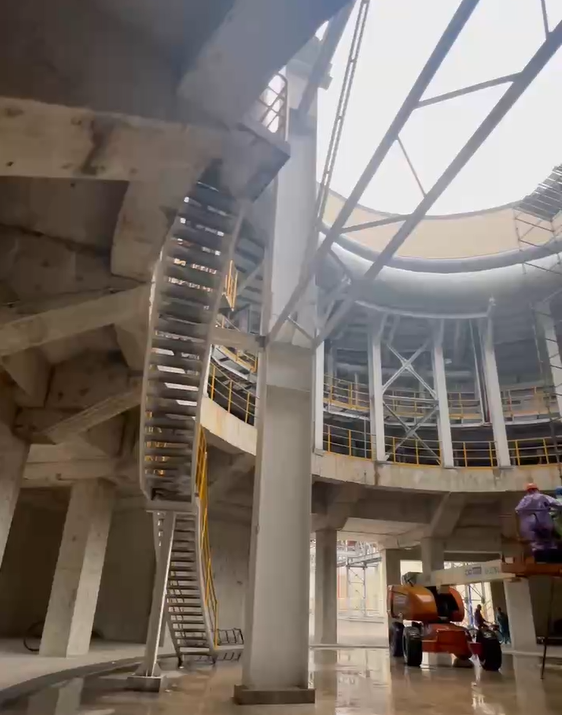 inside the rhf