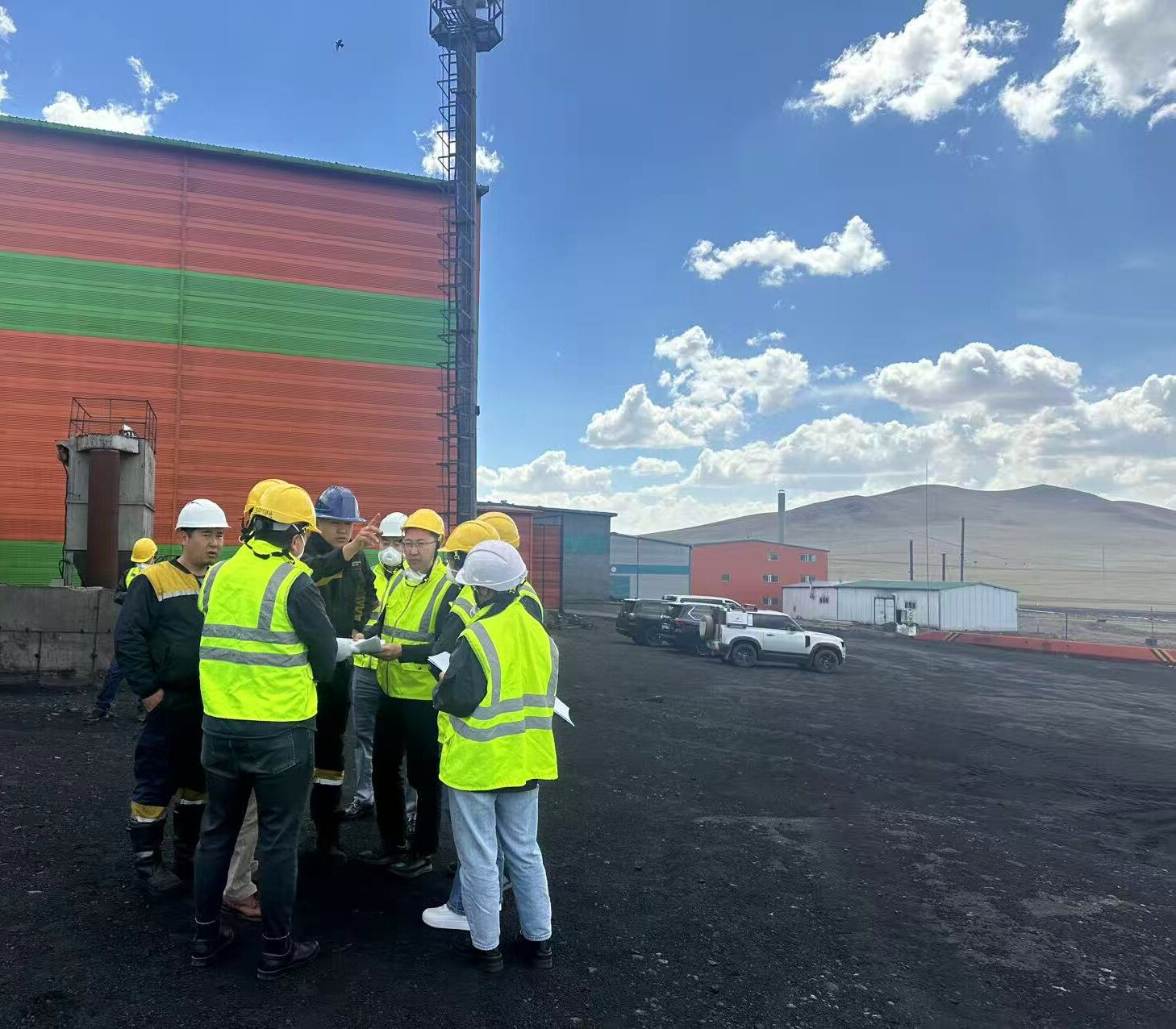 Jianjie group at client's factory to provide onsite technical support